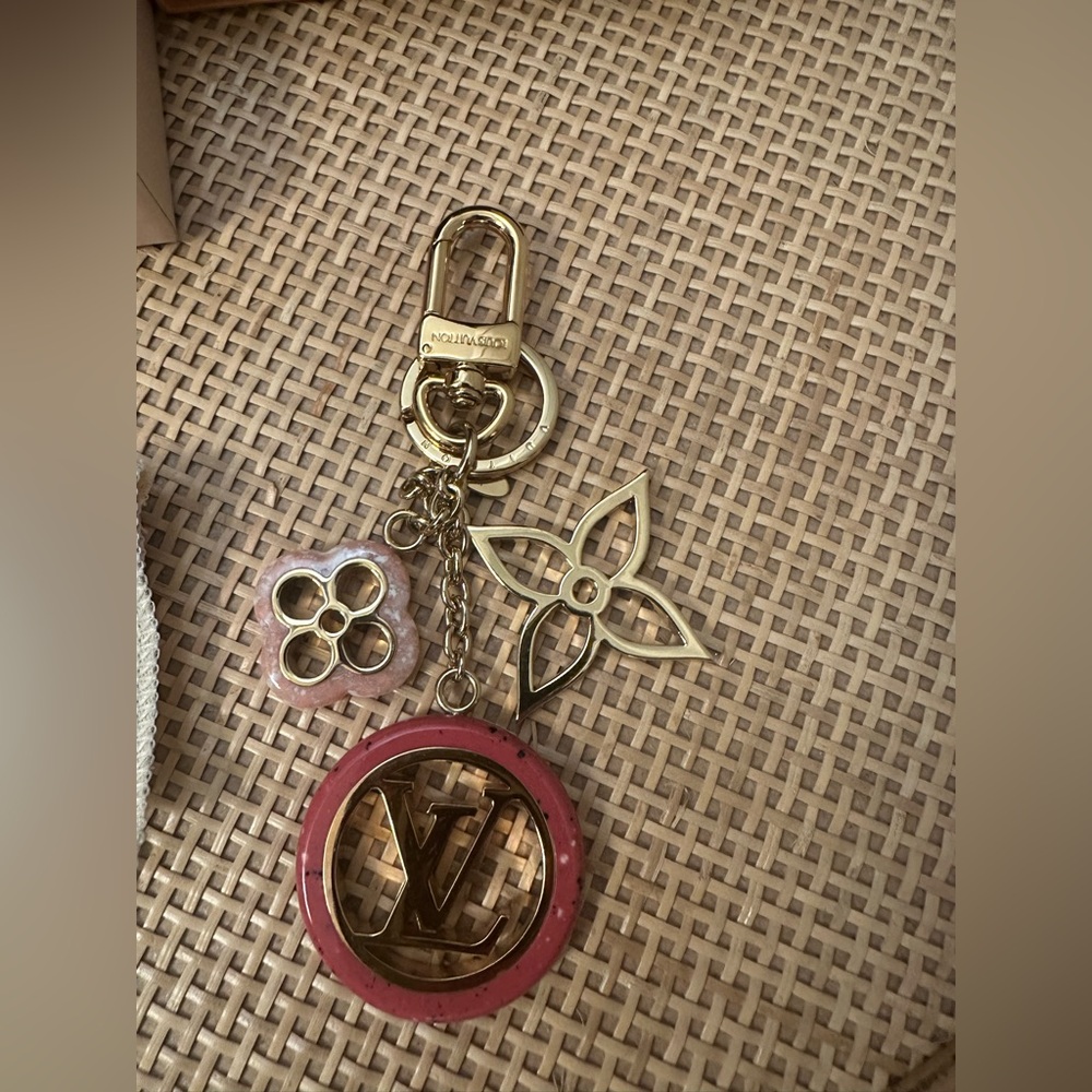 Brand New Authentic Louis Vuitton Pink Keychain